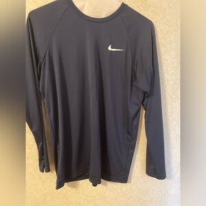 Nike Men Long Sleeve Dry Fit Medium